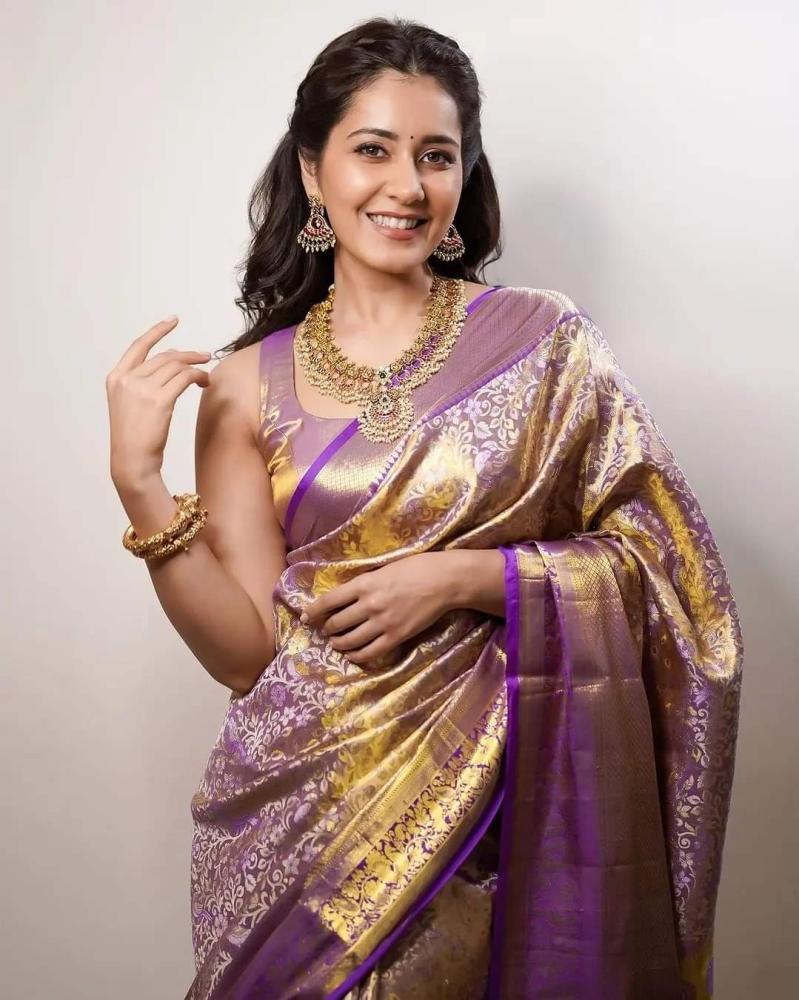 raashi-khanna-shines-in-her-stunning-saree-attire-radiating-timeless-elegance-throwback
